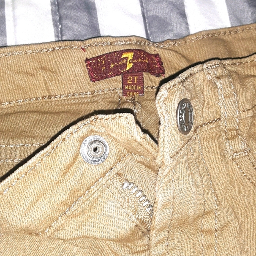 7 For All Mankind Khaki jeans SZ: 2T
